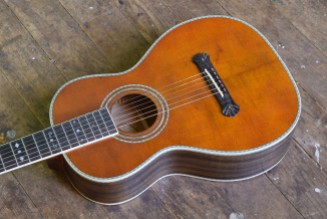 John Holland, Sydney, Inner West, Strings and Wood, John Holland guitars for sale